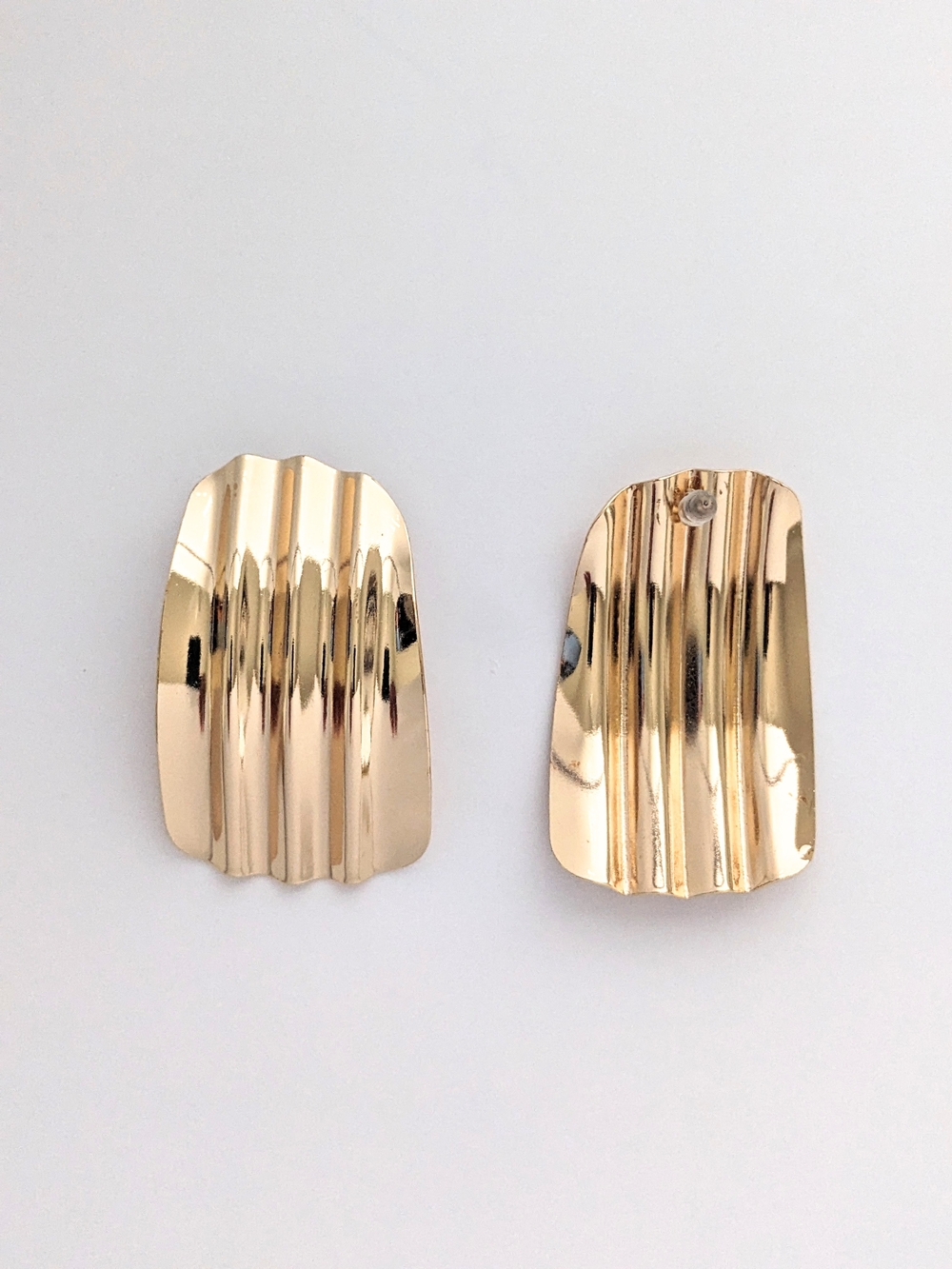 Gold Ribbed Statement Earrings - Picture 3 of 3